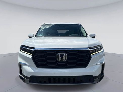 Certified 2024 Honda Pilot EX-L image 9