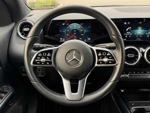 Used 2021 Mercedes-Benz GLA 250 4MATIC image 12