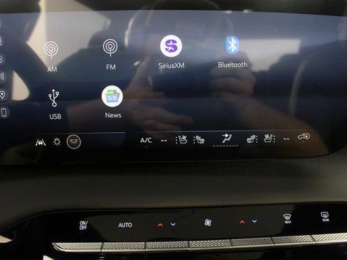 New 2026 Buick Enclave Avenir w/ Super Cruise Package image 7