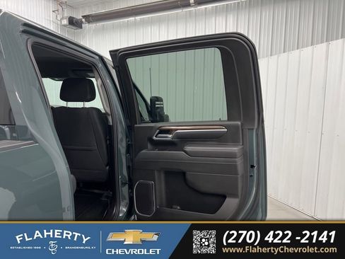 Used 2025 Chevrolet Silverado 2500 LT w/ All Star Edition AWD/4WD image 12