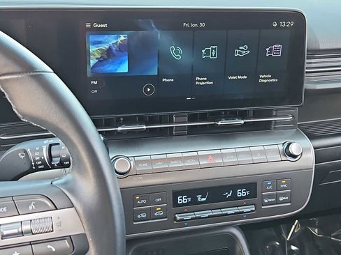 Certified 2025 Hyundai Kona SEL image 27