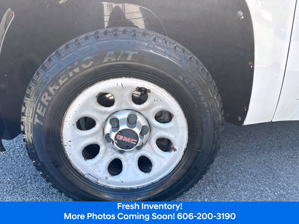 Used 2010 GMC Sierra 1500 W/T RWD image 9