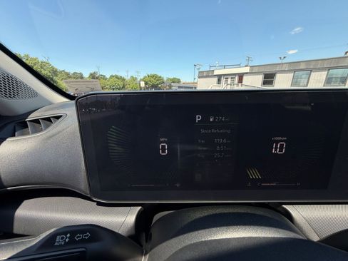 Used 2025 Kia K4 FWD image 39