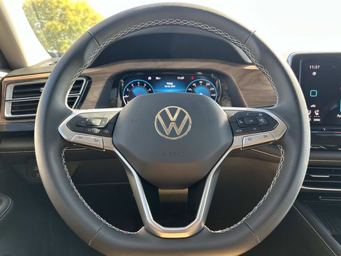 New 2026 Volkswagen Atlas SE image 20