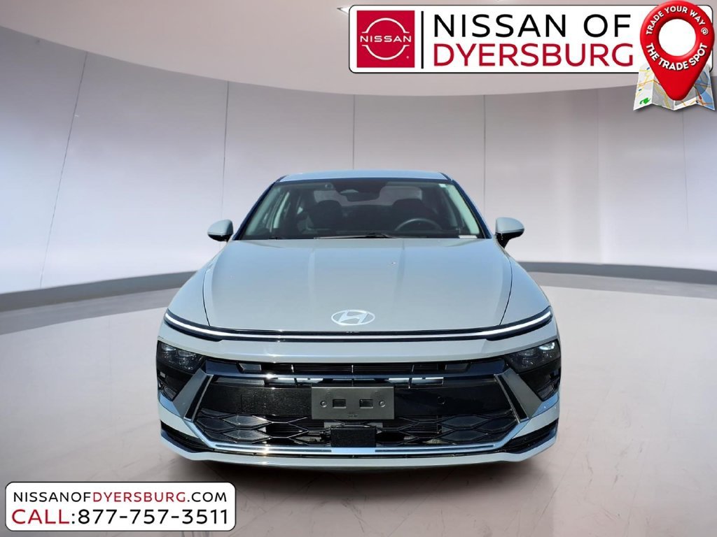 Used 2025 Hyundai Sonata SEL FWD image 8