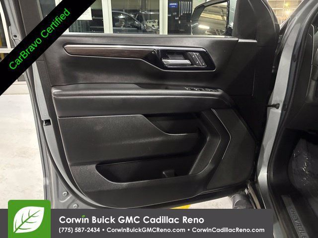 Certified 2025 Chevrolet Tahoe Z71 AWD/4WD image 16