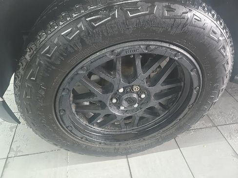 Used 2020 Chevrolet Colorado W/T image 7