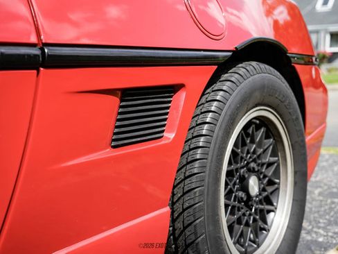Used 1988 Pontiac Fiero GT RWD image 63