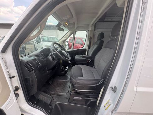 Used 2021 RAM ProMaster 2500 FWD image 13