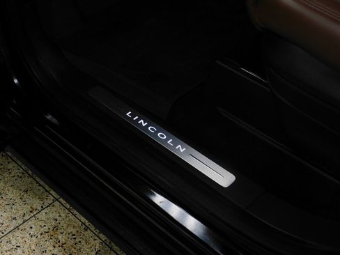 Used 2024 Lincoln Navigator L Reserve w/ Equipment Group 201A image 30