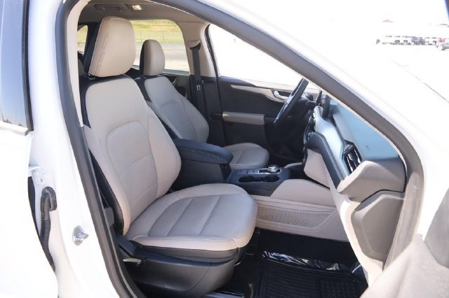Certified 2020 Ford Escape SEL FWD image 29
