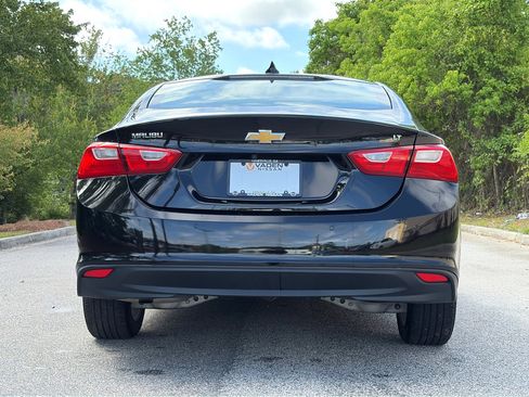 Used 2025 Chevrolet Malibu LT FWD image 21