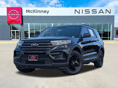 Used 2022 Ford Explorer XLT AWD/4WD image 1