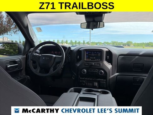 Used 2024 Chevrolet Silverado 1500 Custom Trail Boss w/ LPO, Dark Essentials Package AWD/4WD image 39