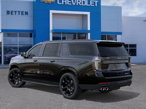 New 2026 Chevrolet Suburban RST AWD/4WD image 3