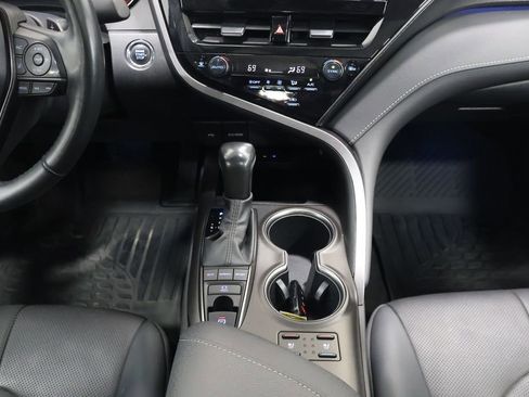 Used 2023 Toyota Camry XSE w/ Navigation Package image 20