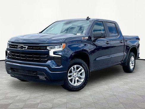 Used 2023 Chevrolet Silverado 1500 RST AWD/4WD image 3