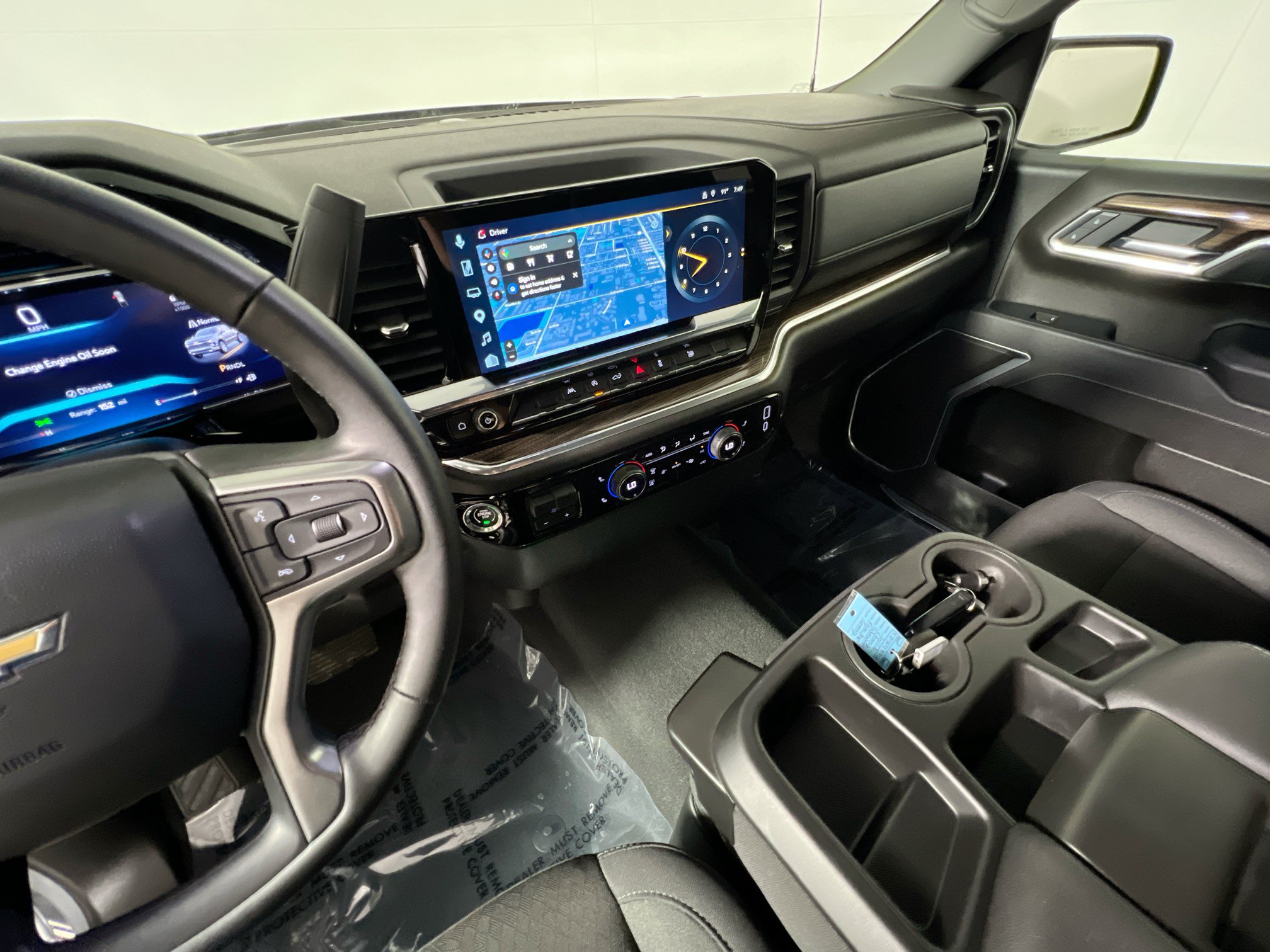 Used 2026 Chevrolet Silverado 1500 LT AWD/4WD image 25