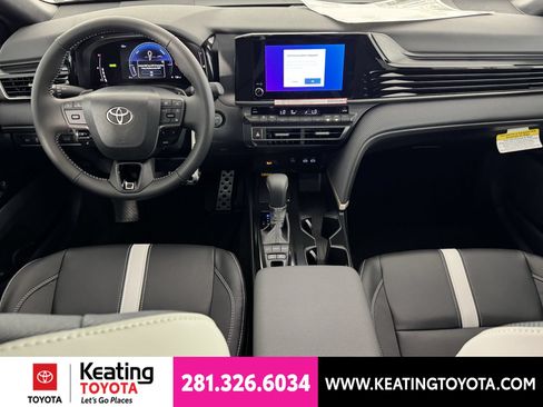 New 2026 Toyota Camry SE w/ Convenience Package FWD image 7