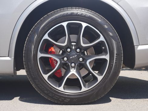 Used 2021 Dodge Durango SRT Hellcat w/ Technology Group AWD/4WD image 21
