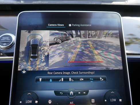 Used 2021 Mercedes-Benz S 580 4MATIC Sedan image 24