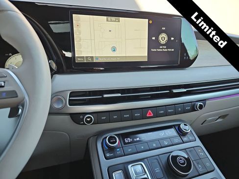 Used 2024 Hyundai Palisade Limited image 20