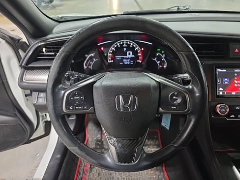 Used 2017 Honda Civic Sport image 10