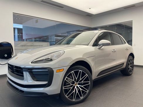 New 2026 Porsche Macan AWD/4WD image 1