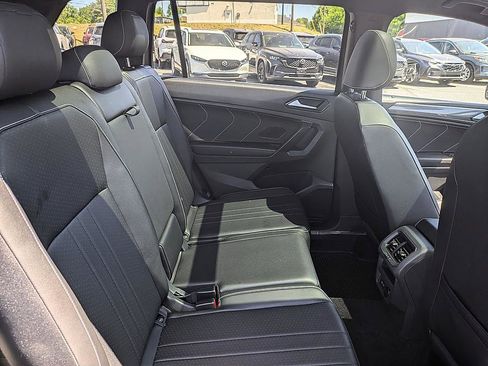 Used 2023 Volkswagen Tiguan SE R-Line image 29