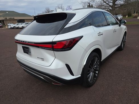 Certified 2023 Lexus RX 350 350 Luxury w/ Accessory Package image 3