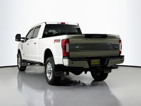 Used 2018 Ford F350 Platinum w/ Platinum Ultimate Package AWD/4WD image 5