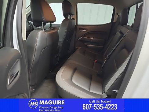 Used 2022 GMC Canyon AT4 AWD/4WD image 33