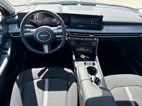 New 2026 Hyundai Sonata SEL FWD image 23