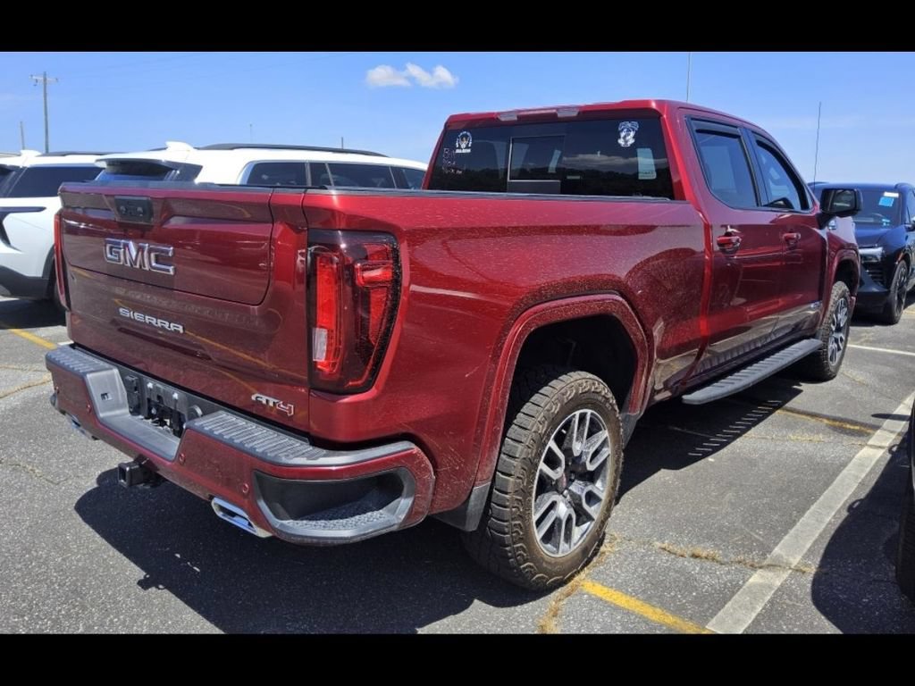Used 2025 GMC Sierra 1500 AT4 w/ AT4 Premium Package AWD/4WD image 9