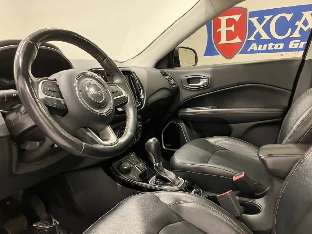Used 2018 Jeep Compass Limited w/ Navigation Group AWD/4WD image 30