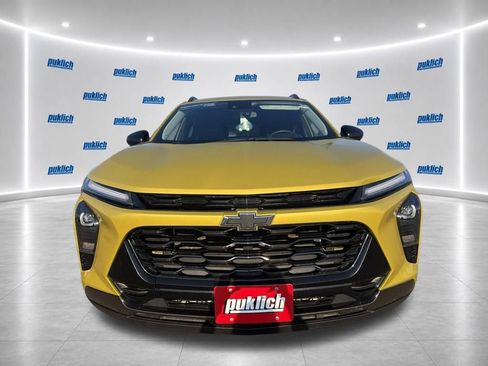 Certified 2024 Chevrolet Trax ACTIV w/ Driver Confidence Package FWD image 2