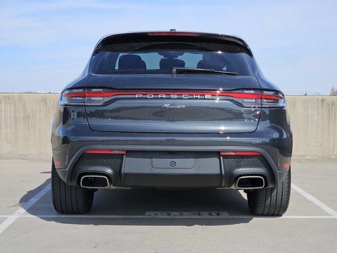 Certified 2026 Porsche Macan image 7