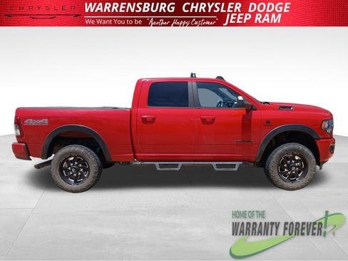 Used 2019 RAM 2500 Big Horn w/ Night Edition AWD/4WD image 2