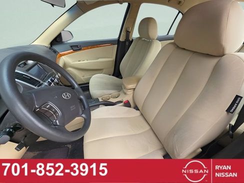 Used 2009 Hyundai Sonata GLS w/ Popular Equipment Pkg 2 FWD image 10