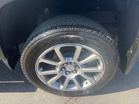 Used 2017 GMC Canyon Denali AWD/4WD image 12