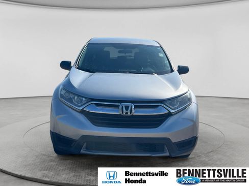 Used 2018 Honda CR-V LX image 2