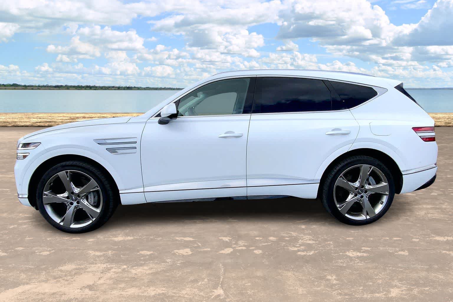 Used 2023 Genesis GV80 3.5T w/ Prestige Matte Package AWD/4WD image 3