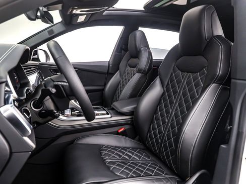 Used 2024 Audi SQ8 Premium Plus w/ Executive Package image 18