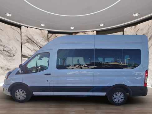 Used 2024 Ford Transit 350 XLT image 5