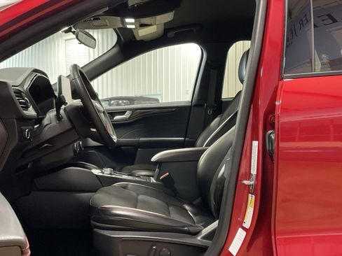 Used 2024 Ford Escape ST-Line image 15