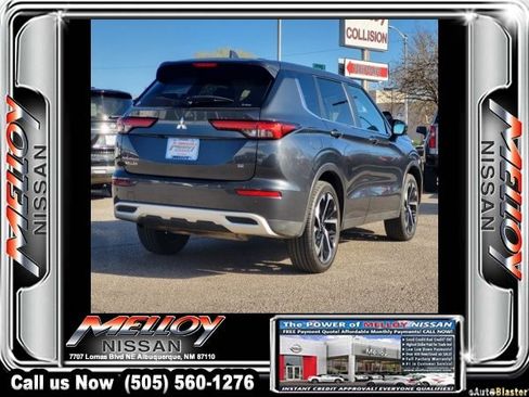 Used 2024 Mitsubishi Outlander SE image 4