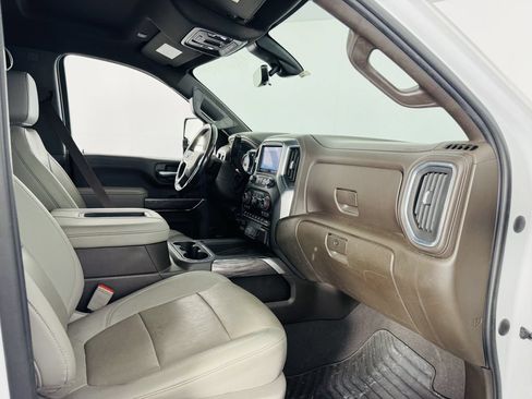 Certified 2022 Chevrolet Silverado 2500 LTZ w/ LTZ Premium Package RWD image 32