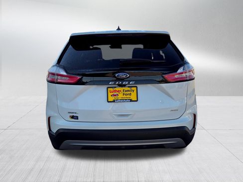 Certified 2024 Ford Edge SEL w/ Convenience Package AWD/4WD image 6