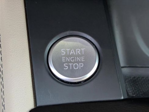 Used 2024 Audi A4 2.0T Premium Plus image 27