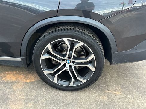 Used 2021 BMW X5 xDrive40i w/ Executive Package image 19